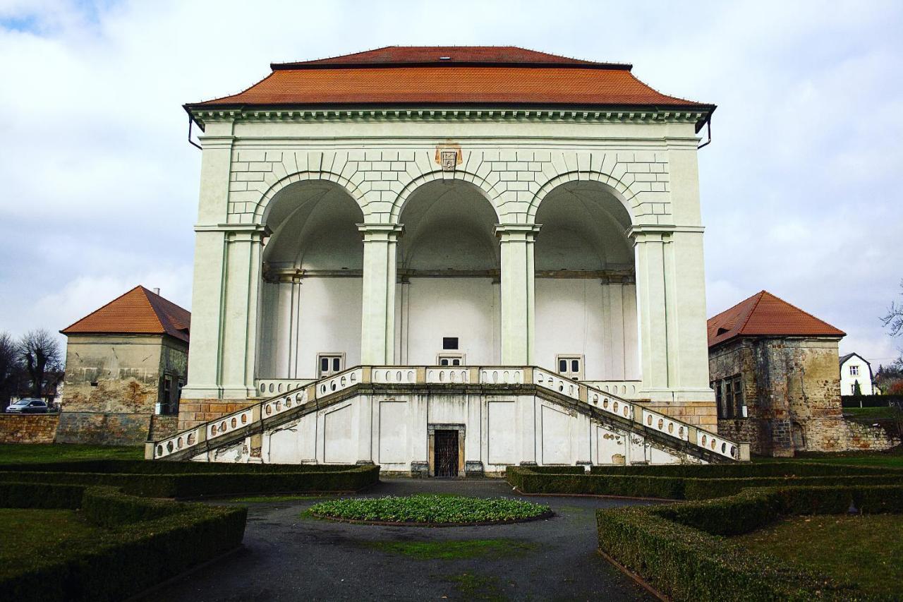 Apartmán U krále Tylova 515 Jičín Exterior foto